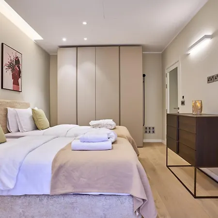 아파트 Modern Two Bedroom In