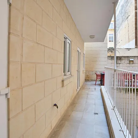Two-bedroom In Historic Valletta