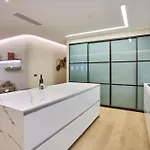 Two-bedroom In Historic Apartment Valletta