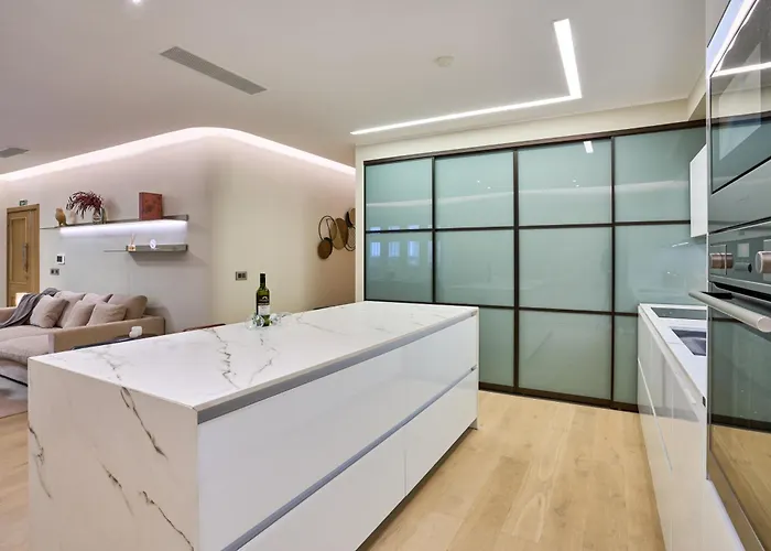 Modern Two Bedroom In דירה ואלטה