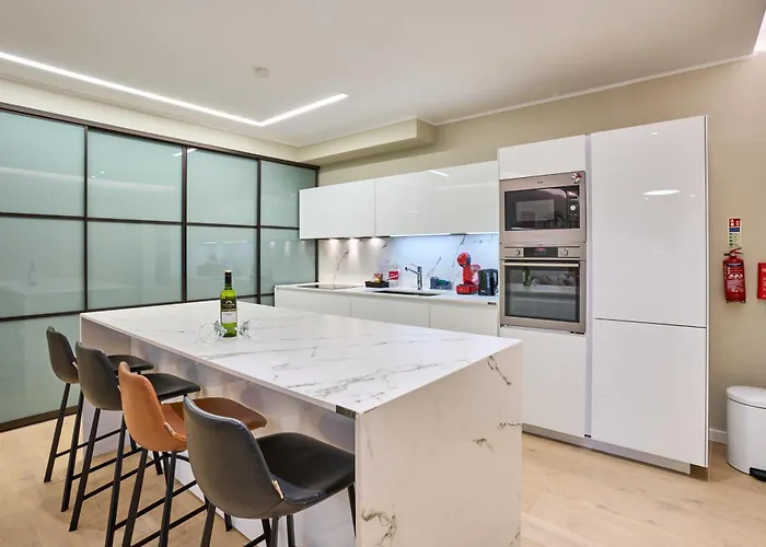 Modern Two Bedroom In דירה ואלטה