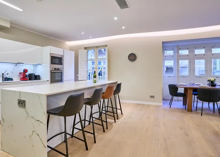 Modern Two Bedroom In דירה ואלטה