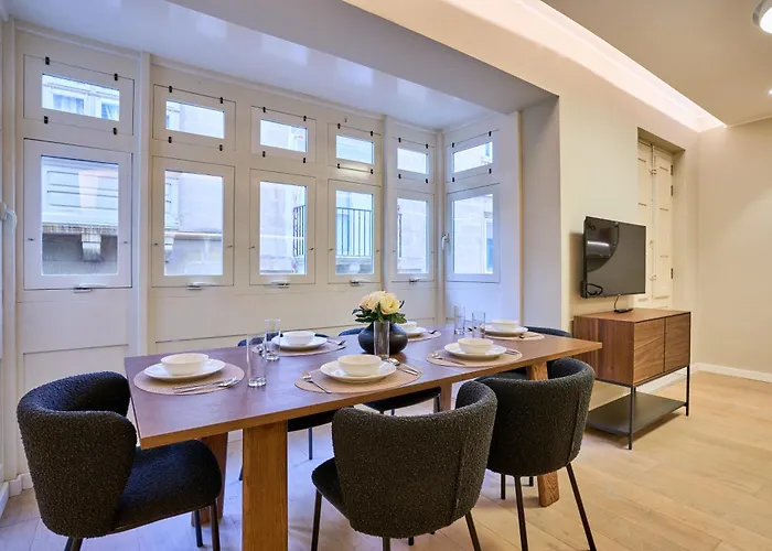 דירה Modern Two Bedroom In