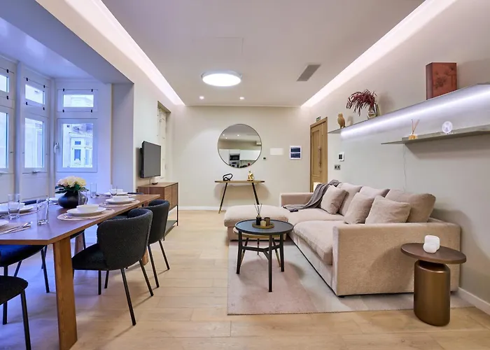 דירה Modern Two Bedroom In *